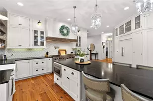 52 Woodstock Rd, Roswell, GA 30075 - Photo 7