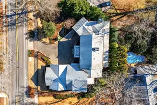 52 Woodstock Rd, Roswell, GA 30075 - Photo 71