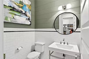 52 Woodstock Rd, Roswell, GA 30075 - Photo 31