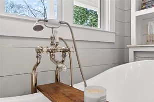 52 Woodstock Rd, Roswell, GA 30075 - Photo 17