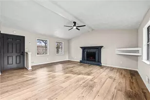 2619 Porter Dr, Lawrenceville, GA 30044 - Photo 11