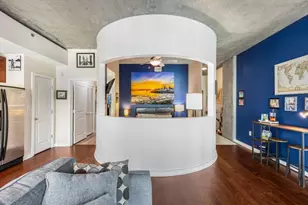 250 Pharr Rd NE, Atlanta, GA 30305 - Photo 21