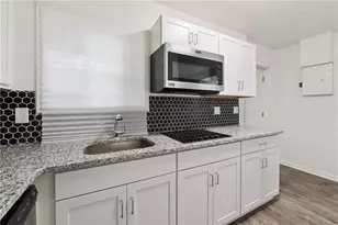 1098 Smith St SW, Atlanta, GA 30310 - Photo 9