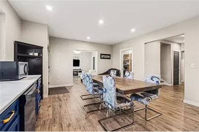 3336 SE Creatwood Trail SE, Smyrna, GA 30080 - Photo 9