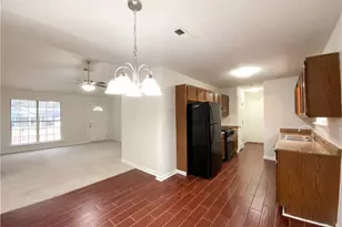 515 Oakview Dr, Stockbridge, GA 30281 - Photo 5