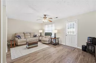 2863 Creek Bottom Ct, Gainesville, GA 30504 - Photo 7