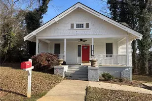 2 Myrtle Dr, Gainesville, GA 30501 - Photo 1