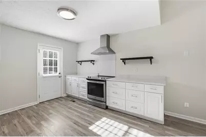 52 Central Park Drive, Atlanta, GA 30354 - Photo 11