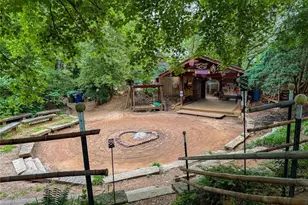 2002 McLendon Ave NE, Atlanta, GA 30307 - Photo 77