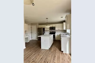 11655 Carriage Park Lane Camp, Johns Creek, GA 30097 - Photo 7