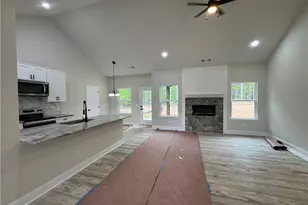 2089 N Hicks Rd, Toccoa, GA 30577 - Photo 5