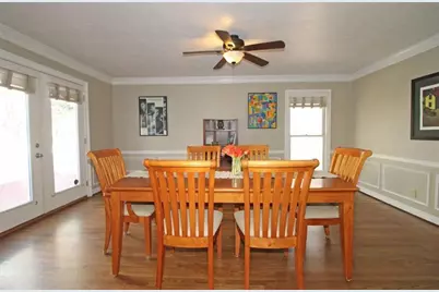 1081 New Gibraltar Square, Stone Mountain, GA 30083 - Photo 7