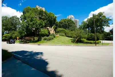 2734 Peachtree Road NW #C101, Atlanta, GA 30305 - Photo 21