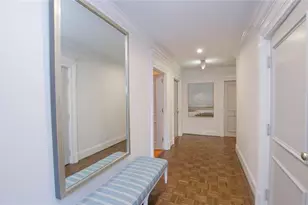 2734 Peachtree Rd NW, Atlanta, GA 30305 - Photo 19