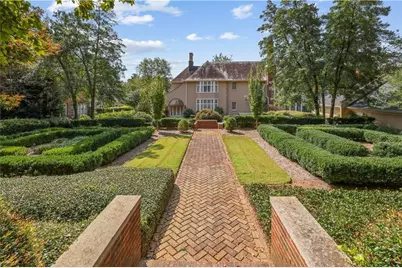 31 Paces West Place NW, Atlanta, GA 30327 - Photo 29