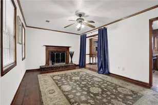 309 Carmen Ct, Lawrenceville, GA 30046 - Photo 5