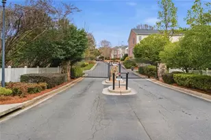 1543 Endurance Hill Dr NW, Kennesaw, GA 30152 - Photo 7