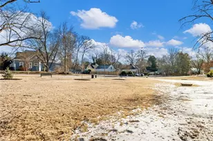 127 N Center St, Winder, GA 30680 - Photo 31