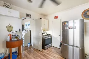 127 N Center St, Winder, GA 30680 - Photo 5