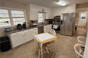 526 Poplar St, Toccoa, GA 30577 - Photo 11