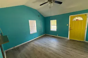 267 E Broad Street E, Newnan, GA 30263 - Photo 3