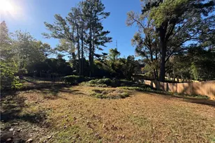 267 E Broad Street E, Newnan, GA 30263 - Photo 15