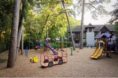 2713 Southwell Street NE, Atlanta, GA 30305 - Photo 43