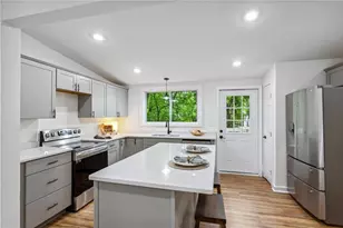 698 Garibaldi St SW, Atlanta, GA 30310 - Photo 9