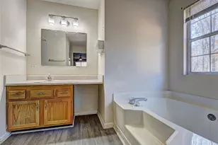 3338 Lindale Ct, Ellenwood, GA 30294 - Photo 19