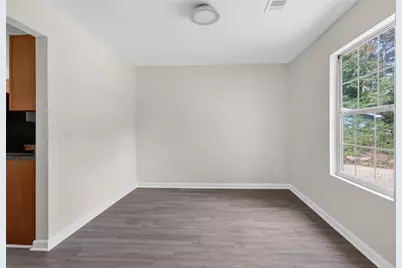 3338 Lindale Court, Ellenwood, GA 30294 - Photo 11