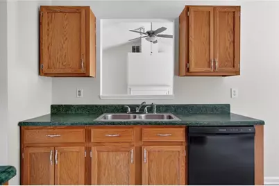 3338 Lindale Court, Ellenwood, GA 30294 - Photo 17