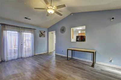 3338 Lindale Court, Ellenwood, GA 30294 - Photo 5