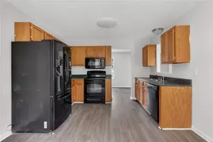 3338 Lindale Ct, Ellenwood, GA 30294 - Photo 15