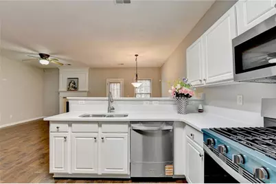 392 Parc River Boulevard, Lawrenceville, GA 30046 - Photo 17