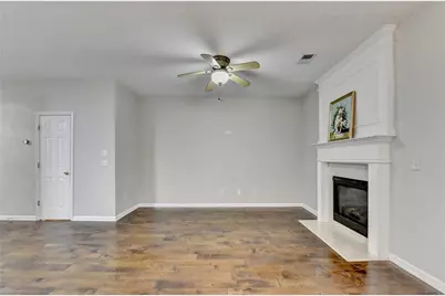 392 Parc River Boulevard, Lawrenceville, GA 30046 - Photo 11