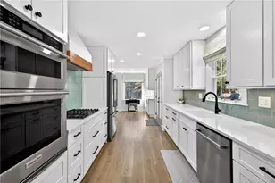 3306 Emory Dr, Marietta, GA 30062 - Photo 3