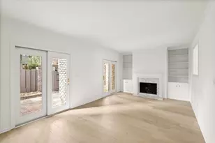 27 Old Ivy Square NE, Atlanta, GA 30342 - Photo 5