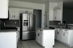 1050 Dogwood Park Dr, Lawrenceville, GA 30046 - Photo 5