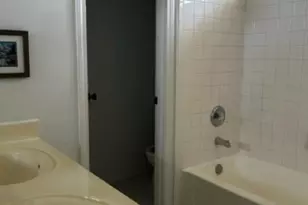 1050 Dogwood Park Dr, Lawrenceville, GA 30046 - Photo 15