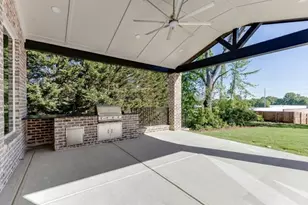 2739 South Waterworks Dr, Buford, GA 30519 - Photo 59