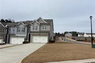 6652 Parsons St, Flowery Branch, GA 30542 - Photo 1