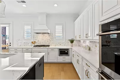 4040 Connolly Court, Roswell, GA 30075 - Photo 17