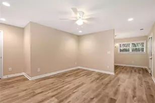 3638 Garden Blvd, Gainesville, GA 30506 - Photo 11