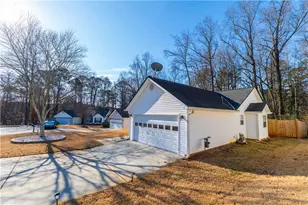 199 Amelia Creek Way, Lawrenceville, GA 30045 - Photo 29