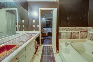 290 Booth Rd, Statham, GA 30666 - Photo 11