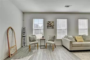 4260 Tifton Ln, Sugar Hill, GA 30518 - Photo 9