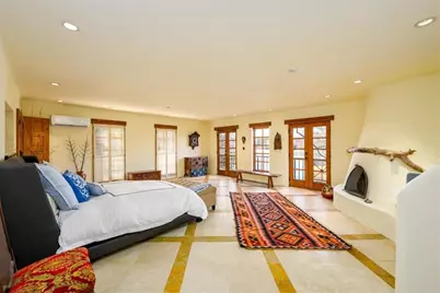 687 Lakeshore Drive, Jackson, GA 30233 - Photo 3