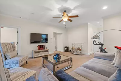 2601 Canterbury Trail, Atlanta, GA 30324 - Photo 39