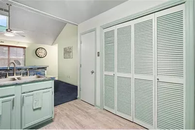 2382 Clare Court SW, Marietta, GA 30008 - Photo 15