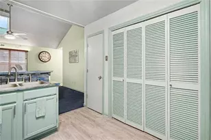 2382 Clare Ct SW, Marietta, GA 30008 - Photo 15